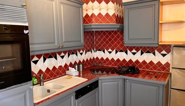 Logement �tudiant Studio &agrave; Paris 18�me arrondissement (75018)