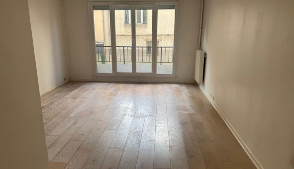 Logement �tudiant Studio &agrave; Paris 18�me arrondissement (75018)