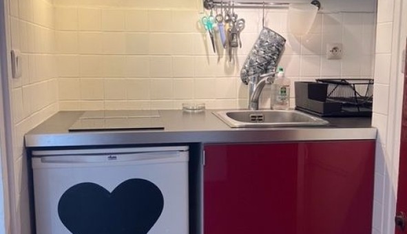 Logement �tudiant Studio &agrave; Paris 18�me arrondissement (75018)