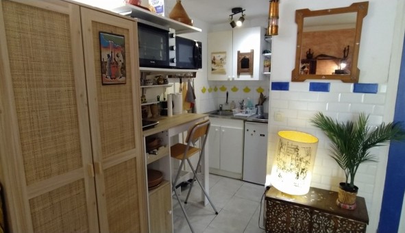 Logement �tudiant Studio &agrave; Paris 18�me arrondissement (75018)