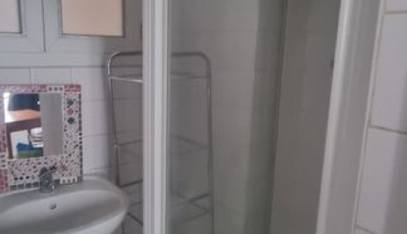 Logement �tudiant Studio &agrave; Paris 18�me arrondissement (75018)