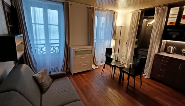 Logement �tudiant Studio &agrave; Paris 18�me arrondissement (75018)