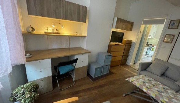 Logement �tudiant Location Studio Vide Paris 18�me arrondissement (75018)