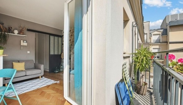 Logement �tudiant Studio &agrave; Paris 18�me arrondissement (75018)