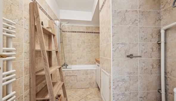 Logement �tudiant Studio &agrave; Paris 18�me arrondissement (75018)