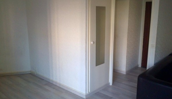 Logement �tudiant Studio &agrave; Paris 19�me arrondissement (75019)