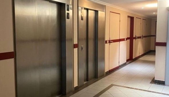 Logement �tudiant Studio &agrave; Paris 19�me arrondissement (75019)