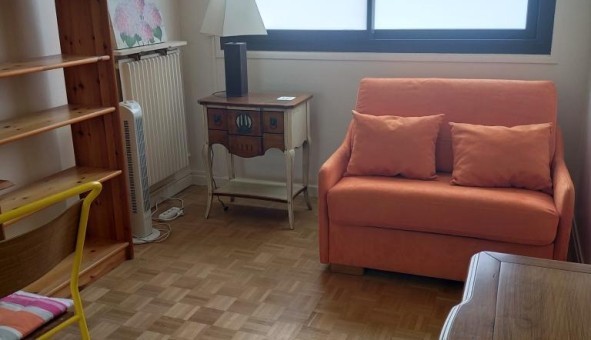 Logement tudiant Studio à Paris 20me arrondissement (75020)