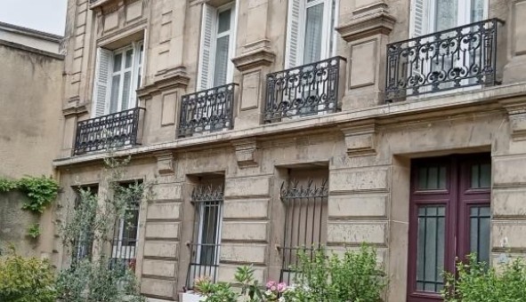 Logement tudiant Location Studio Vide Paris 20me arrondissement (75020)