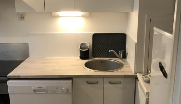 Logement tudiant Studio à Paris 20me arrondissement (75020)