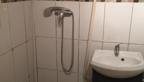 Logement tudiant Studio à Paris 20me arrondissement (75020)