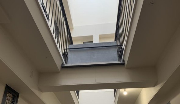 Logement �tudiant Studio &agrave; Paris 20�me arrondissement (75020)