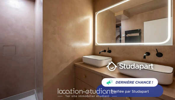 Logement étudiant Studio &agrave; Paris 20ème arrondissement (75020)