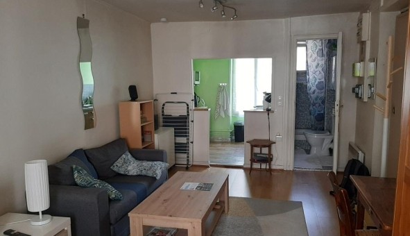Logement �tudiant Studio &agrave; Paris 20�me arrondissement (75020)