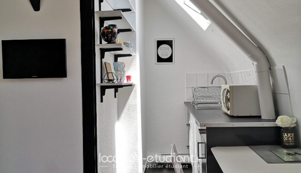 Logement �tudiant Studio &agrave; Paris 20�me arrondissement (75020)