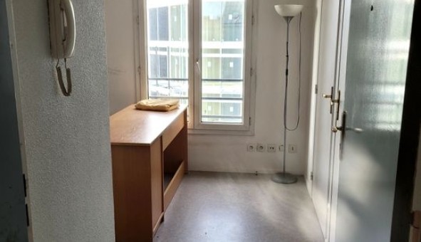 Logement �tudiant Studio &agrave; Paris 20�me arrondissement (75020)