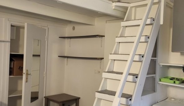 Logement �tudiant Studio &agrave; Paris 20�me arrondissement (75020)