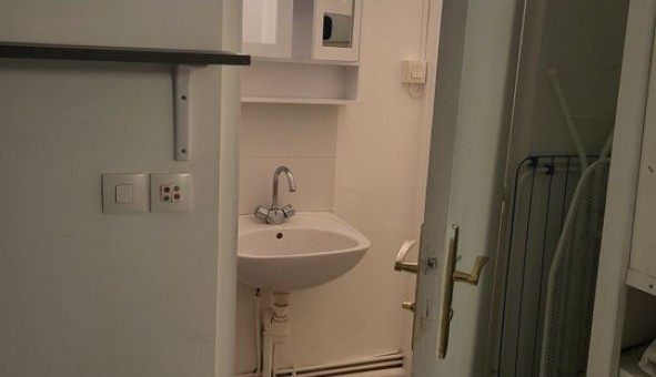 Logement �tudiant Studio &agrave; Paris 20�me arrondissement (75020)