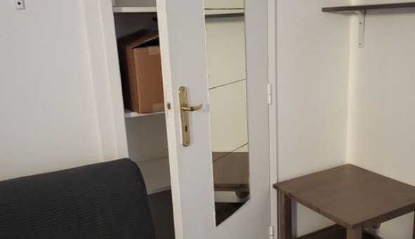 Logement �tudiant Studio &agrave; Paris 20�me arrondissement (75020)