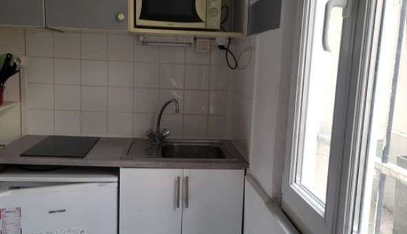 Logement �tudiant Studio &agrave; Paris 20�me arrondissement (75020)