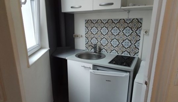 Logement �tudiant Studio &agrave; Paris 20�me arrondissement (75020)