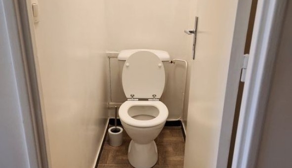 Logement �tudiant Studio &agrave; Paris 20�me arrondissement (75020)