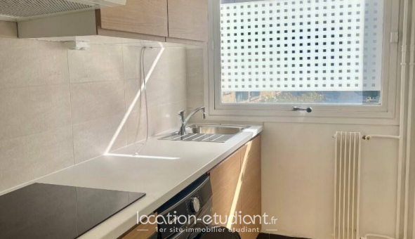 Logement �tudiant Studio &agrave; Paris 20�me arrondissement (75020)