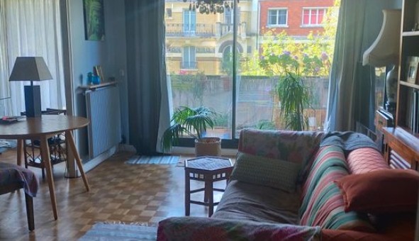 Logement �tudiant Studio &agrave; Paris 20�me arrondissement (75020)