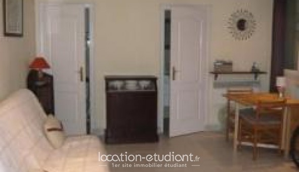 Logement tudiant Location Studio Vide Parmain (95620)