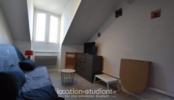 Logement tudiant Studio à Pau (64000)