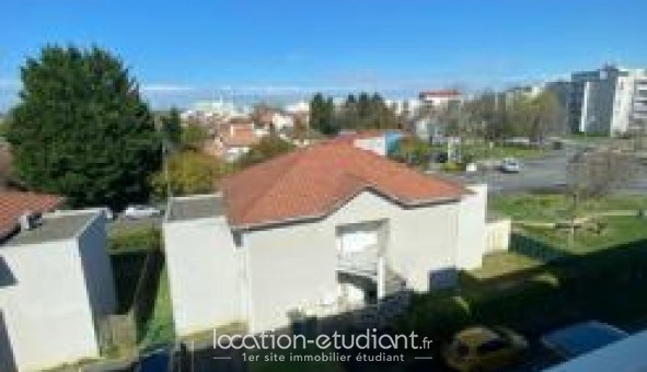 Logement tudiant Studio à Pau (64000)