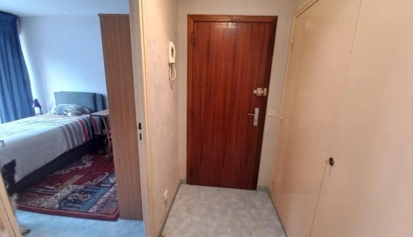 Logement tudiant Studio à Pau (64000)