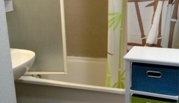 Logement tudiant Studio à Pau (64000)