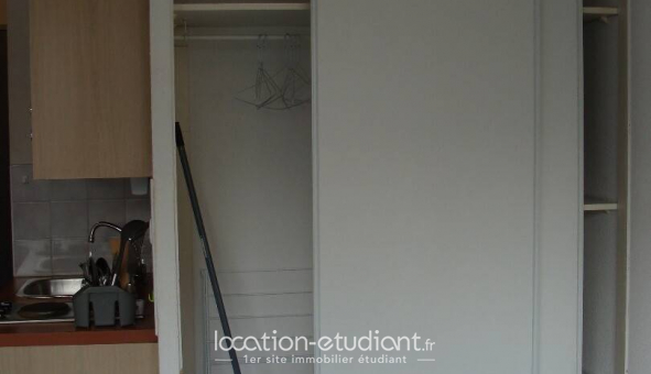 Logement tudiant Studio à Pau (64000)