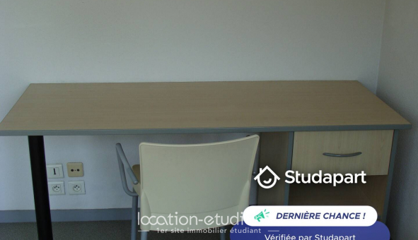 Logement tudiant Studio à Pau (64000)