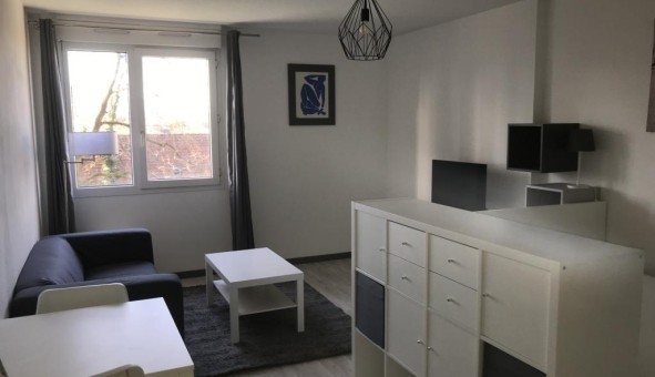 Logement tudiant Studio à Pau (64000)