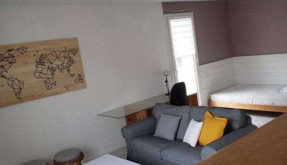 Logement tudiant Location Studio Vide Pau (64000)