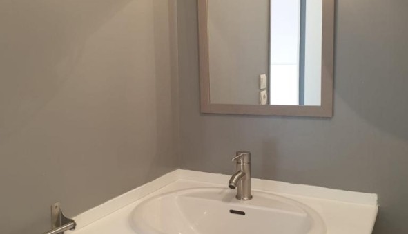 Logement tudiant Studio à Pau (64000)
