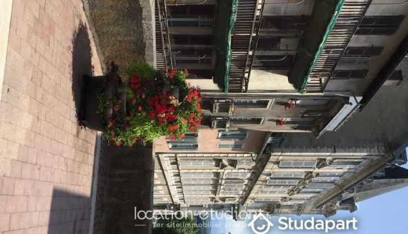 Logement tudiant Studio à Pau (64000)