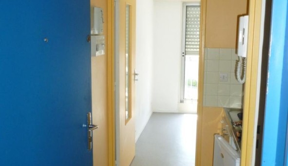 Logement tudiant Studio à Pau (64000)
