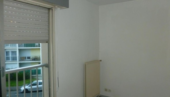 Logement tudiant Studio à Pau (64000)