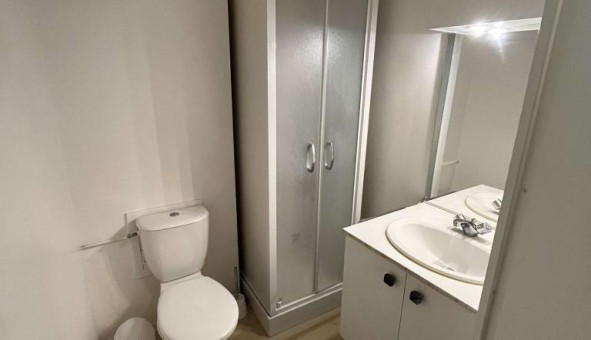 Logement tudiant Studio à Pau (64000)