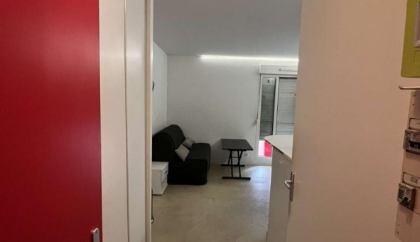 Logement tudiant Studio à Pau (64000)