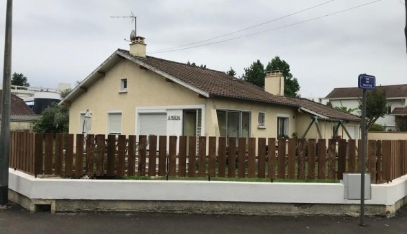 Logement tudiant Studio à Pau (64000)