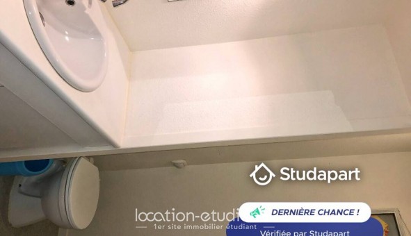 Logement tudiant Studio à Pau (64000)