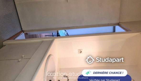 Logement tudiant Studio à Pau (64000)