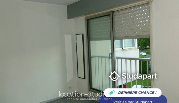 Logement tudiant Studio à Pau (64000)