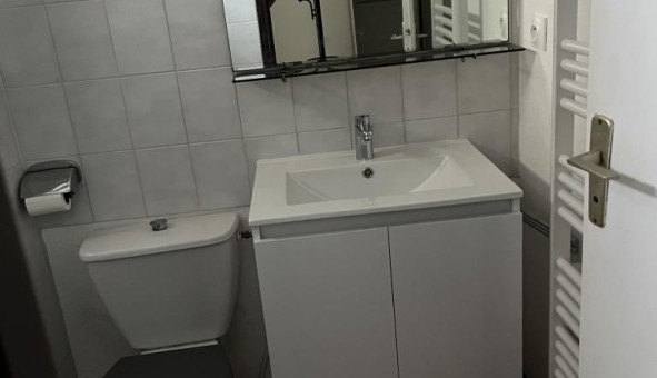 Logement tudiant Studio à Pau (64000)