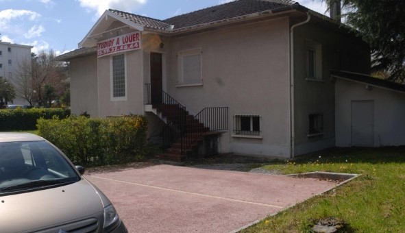 Logement tudiant Studio à Pau (64000)