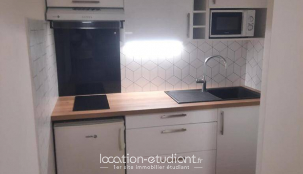 Logement tudiant Studio à Pau (64000)